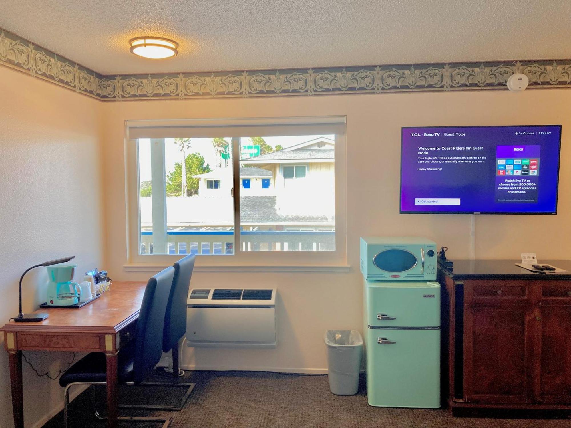 Coast Riders Inn سان سيموان الغرفة الصورة