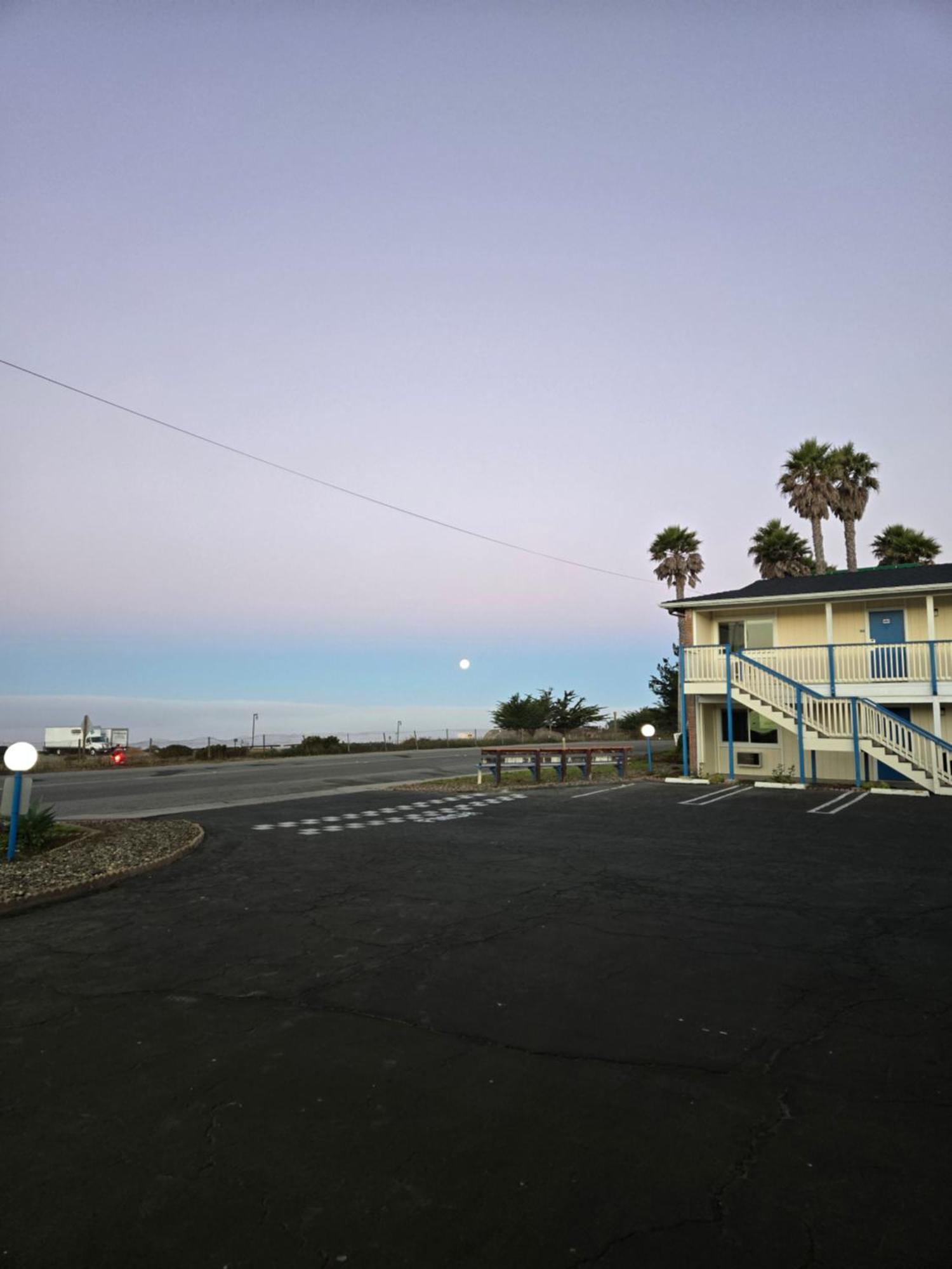 Coast Riders Inn سان سيموان المظهر الخارجي الصورة